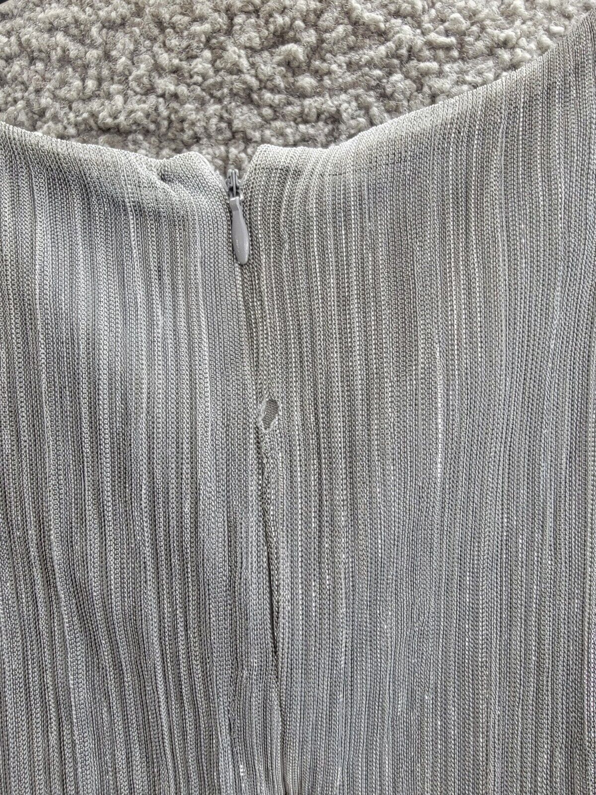 DKNY Crinkled Metallic Surplice V-Neck Dress Women's 8 Silver Back Zip Closure - Picture 13 of 17