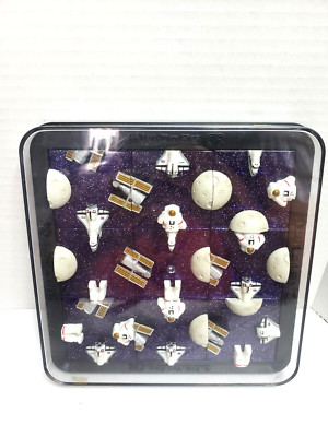 VINTAGE 1998 3D SQUARES SPACE ASTRONAUT SHUTTLE MOON PLASTIC PUZZLE