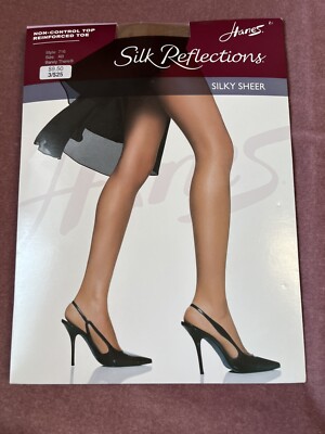NEW Hanes Silk Reflections silky sheer Barely There pantyhose size AB