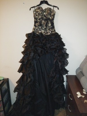 pre owned prom dresses