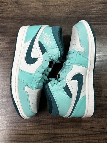 m*a様 Nike AirJordan 1Low turquoise/White Nike Air Jordan 1 Mid SE Turquoise Teal White DZ3745-300