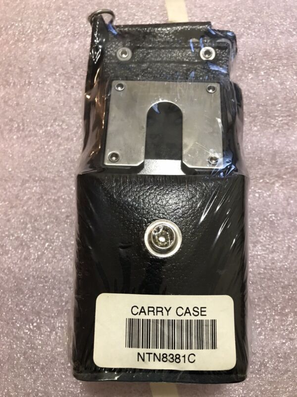 New Motorola NTN8381C Leather Carry Case