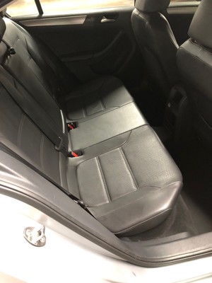 image 4 of interior