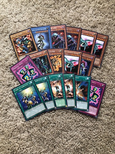 Yugioh Duelist Pack Yugi & Kaiba Collection! 161 Cards! 144 Common, 17 Rare!