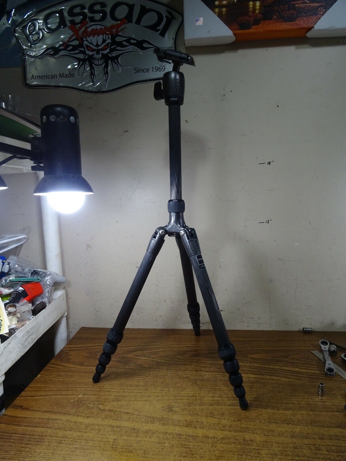Gitzo GT1551T 6X Carbon Traveler Tripod /GH1780TQR Ball Head Gitzo GT1551T 6X Carbon Traveler Tripod /GH1780TQR Ball Head