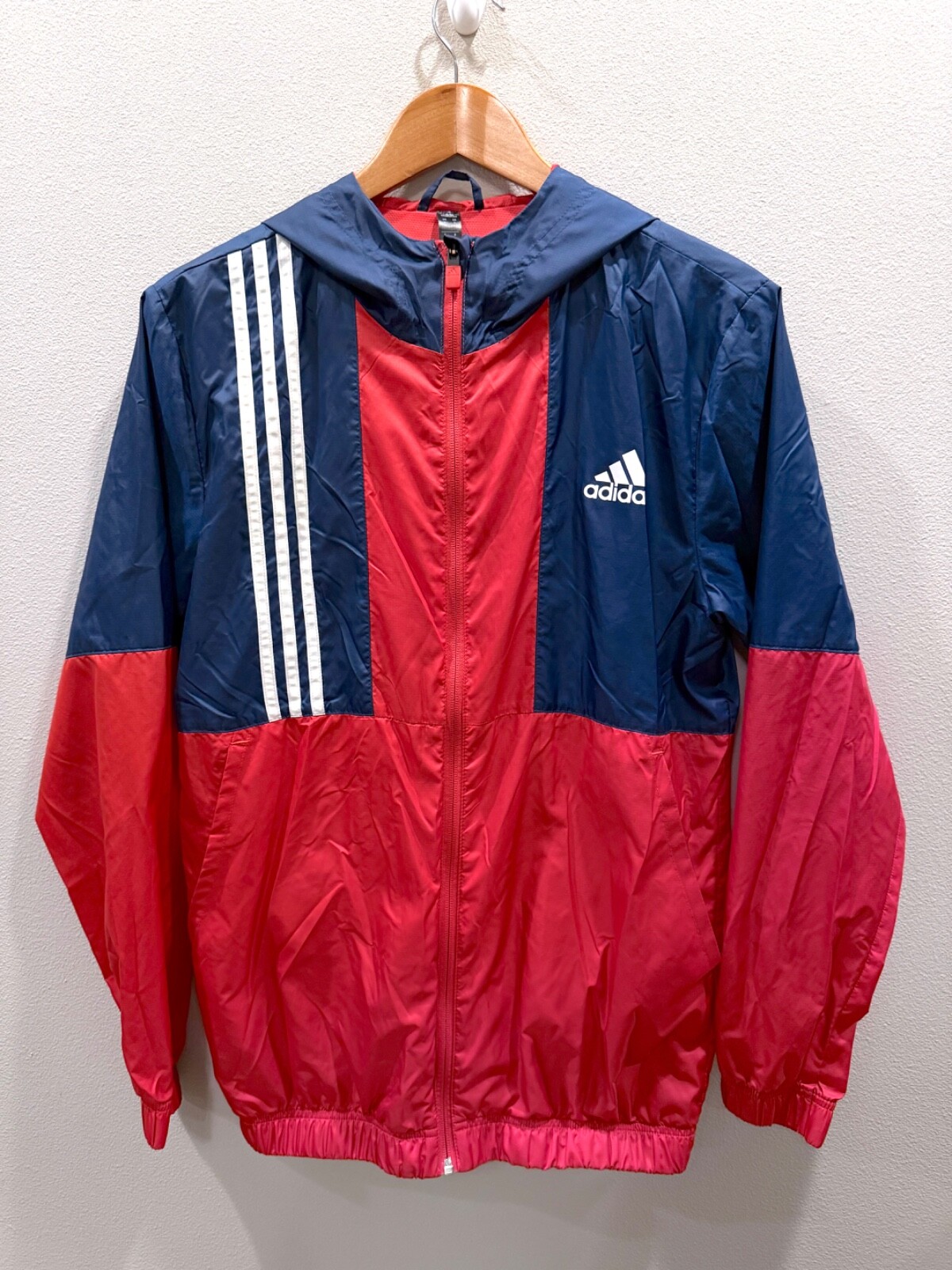 【adidas】スノーボードウェア（サイズM／レッド） adidas】スノーボードウェア（サイズM／レッド）