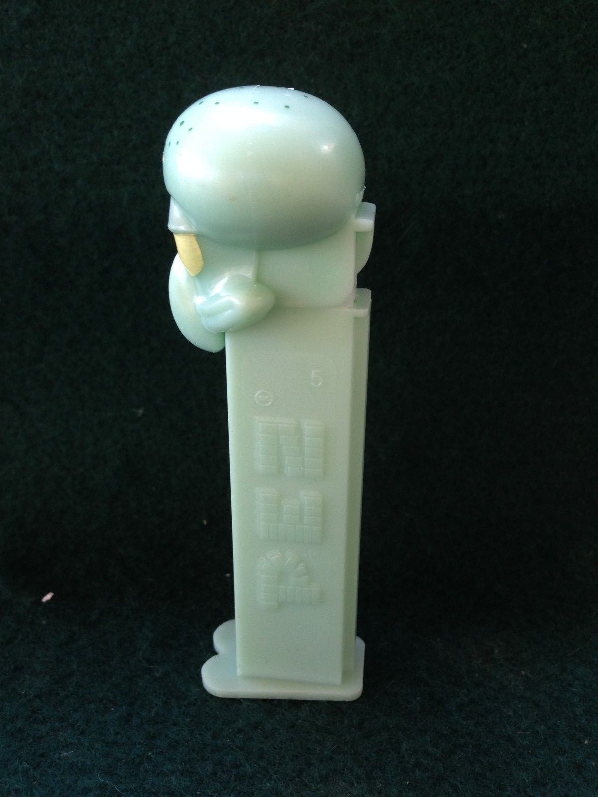 Squidward Pez Dispenser