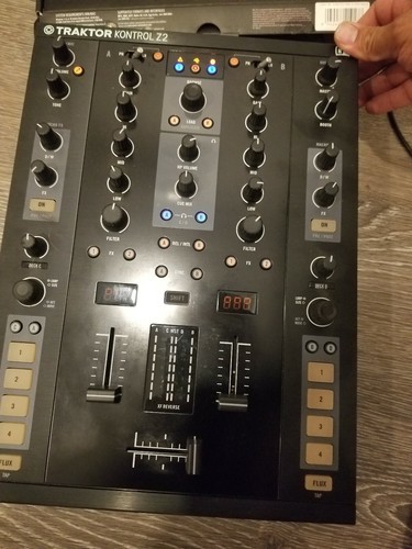 TRAKTOR KONTROL Z2