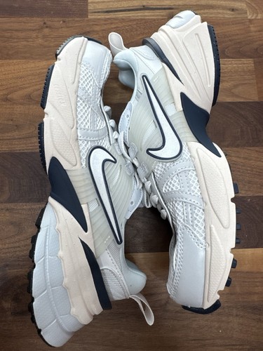 新品 Nike ナイキ V2K Run FD0736-004 28.5 楽天市場】ナイキ V2K ラン NIKE W V2K RUN プラチナムティント
