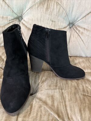 NEW Fergalicious Faux Suede Ankle Boots Ladies Size 6 GREAT WOVEN DETAIL 