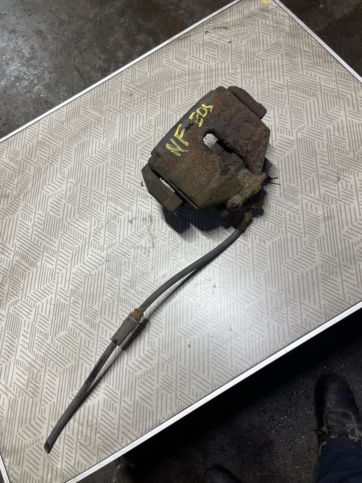 Volkswagen EOS 2008 2.0 TDI (BMM) Near Side Front Brake Caliper