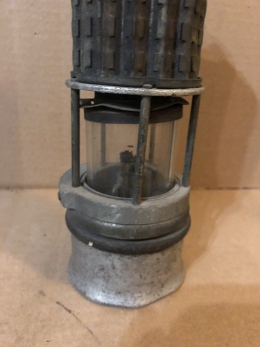Vintage Wolf Safety Lantern USA Lighter *As-Is*