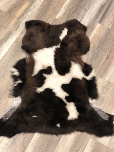 Genuine Spotted Sheepskin Rug Throw – shade of brown Super Fluffy And Cute Lamb