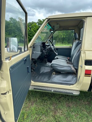 image 10 of interior