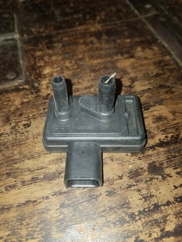 FORD  MOTOR COMPANY EGR PRESSURE SENSOR  DPFE PART # 2F1Z-9J460-AA