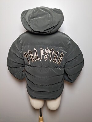 Trapstar Irongate Puffer Jacket X-Large Olive Green Detacheable Hood