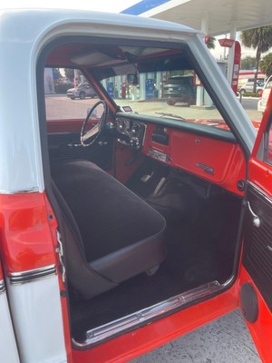 image 3 of interior