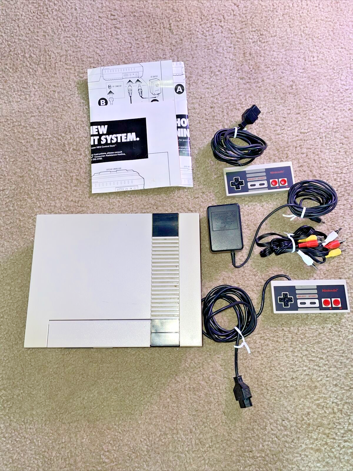 Nintendo Entertainment System NES (NES-001) Console
