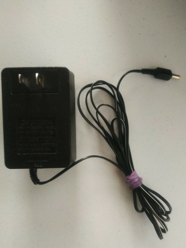 Genuine Original Sony AC DC 9V 1100mA Power Adapter 4.7mm 1.5mm Plug AC-S911T