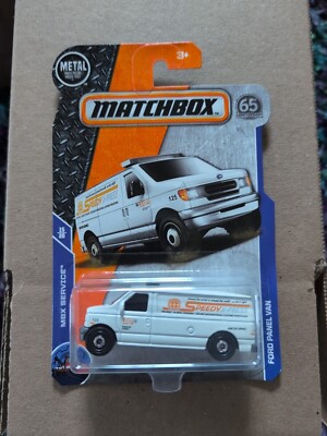 Matchbox 2017  Basic - 69/125 MBX Service 15/20 FORD PANEL VAN White NEW
