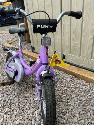 PUKY ZL 12 ALU Bike , excellent condition with oryginal stabilisers .