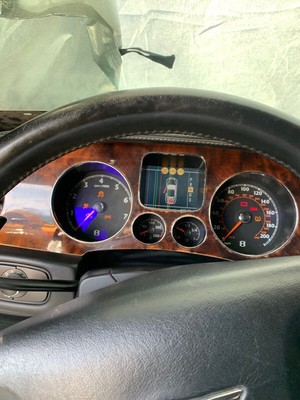 image 12 of interior