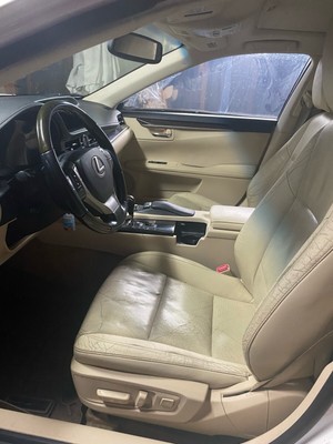 image 2 of interior
