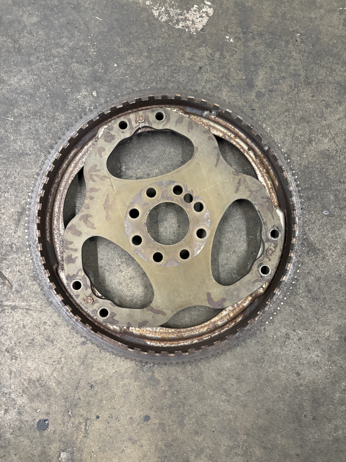 2.7L Dodge Sprinter Flex Plate A/T 2002–2006 OEM Mercedes