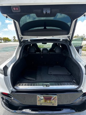 image 14 of interior