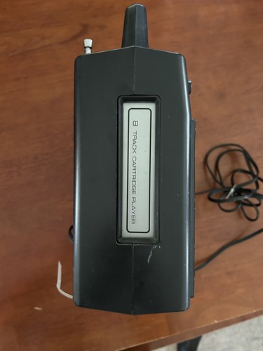 Vintage Cariole portable 8 track stereo tape player with am/fm radio