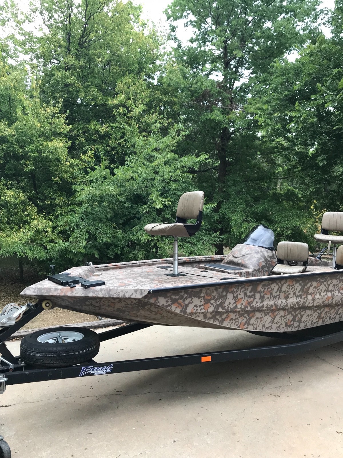 2011 Excel 1860 Viper Stalker F4 18' Duckboat and Trailer