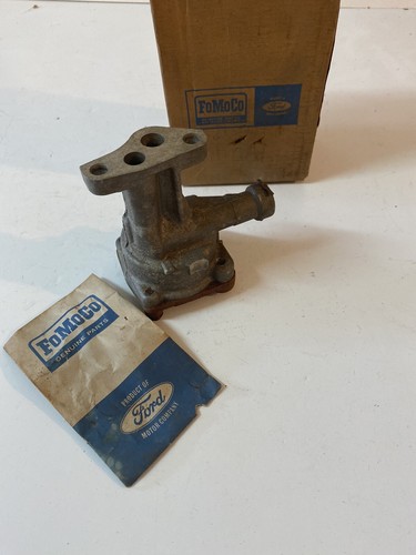 NOS Ford Mercury 6 cylinder 1960-63 CODZ-6600-A  Falcon Comet Econoline OIL PUMP