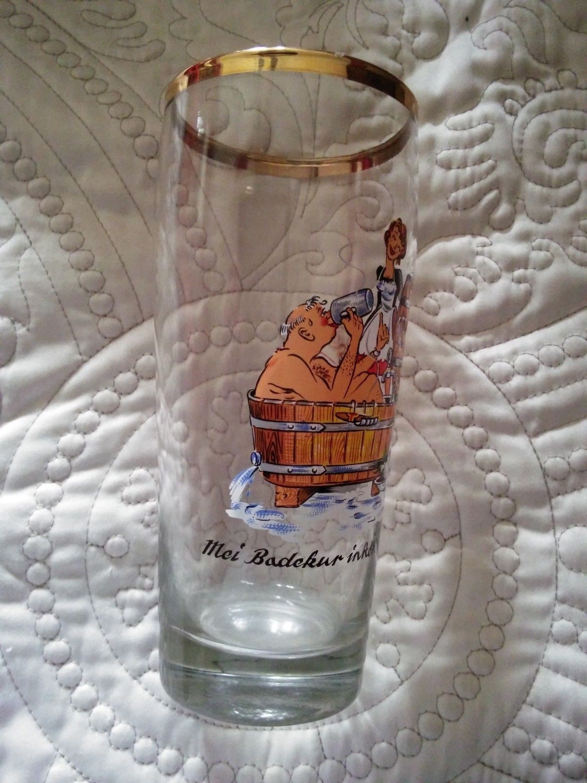 German Wine/Beer Gold Rim Glass Mei Badekur Innen undaussen 0.5 L