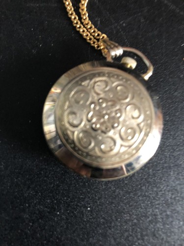 Vtg Harvester Pendent Watch