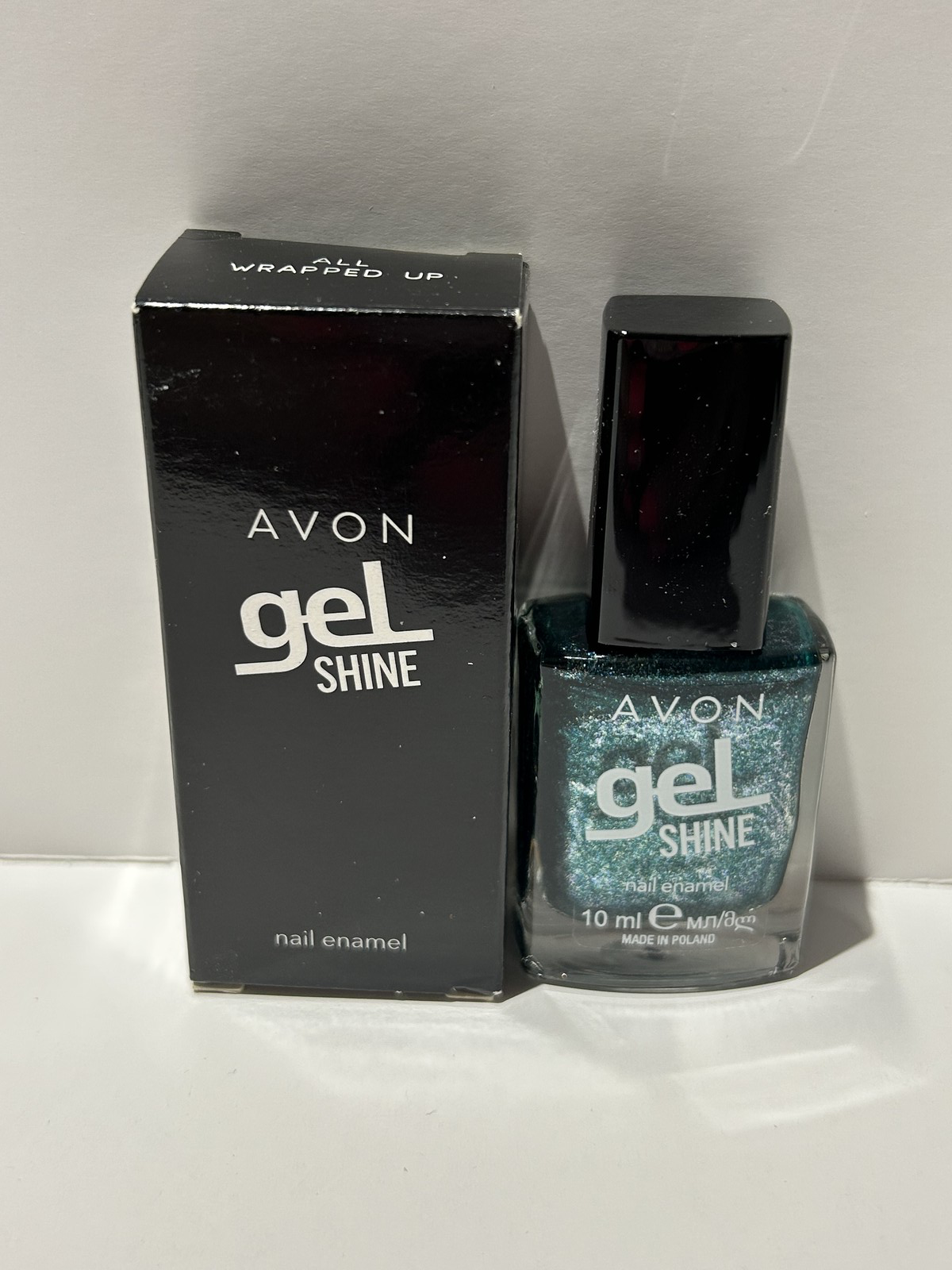 Avon Gel Shine Nail Polish All Wrapped Up Glitter Green 10ml