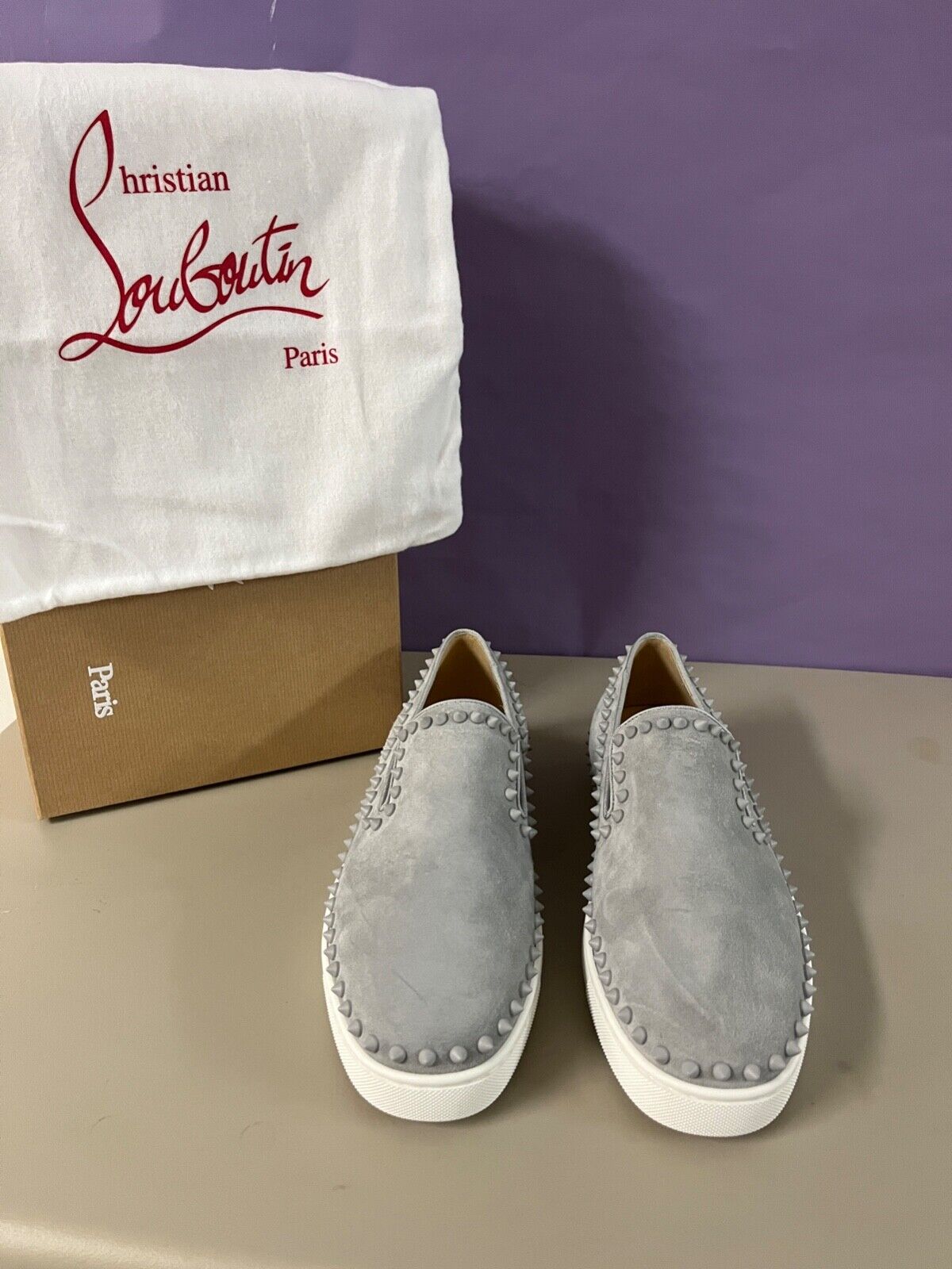 CHRISTIAN LOUBOUTIN PIK BOAT FLAT VEAU VELOUR GREY CHRISTIAN LOUBOUTIN PIK BOAT FLAT VEAU VELOUR GREY