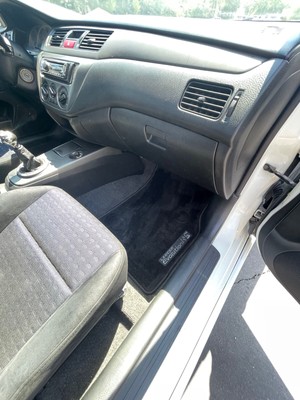 image 12 of interior