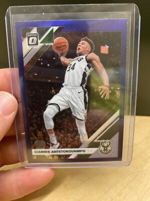 2019-20 Optic GIANNIS ANTETOKOUNMPO Purple HOLO Milwaukee Bucks MVP!! No. 81