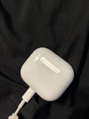 Apple Airpods 3rd Generation with MagSafe Charging Case