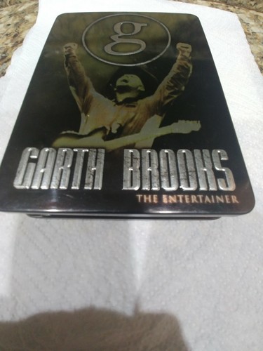 Garth Brooks The Entertainer | eBay