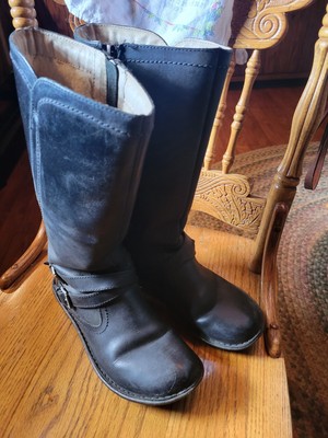 ugg boots  rosen riding boots s/n 1005450 black leather  size 7 women
