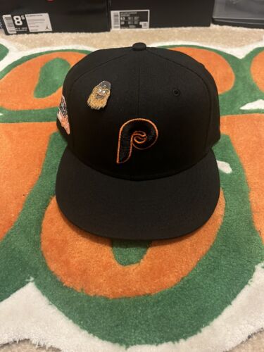 Club Exclusive Crosscheck Ice Cold Fashion Philadelphia Phillies Flyers 71/2
