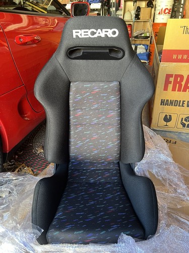 Foto dell'oggetto di un acquirente verificato