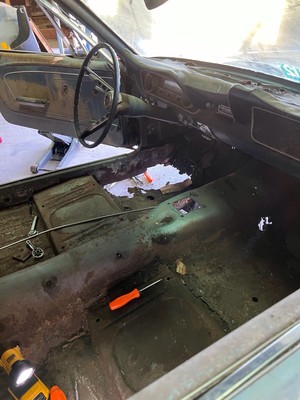 image 16 of interior