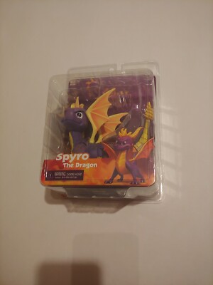 Spyro The Dragon -  7  Scale Action Figure- NECA Toys, Unopened ￼