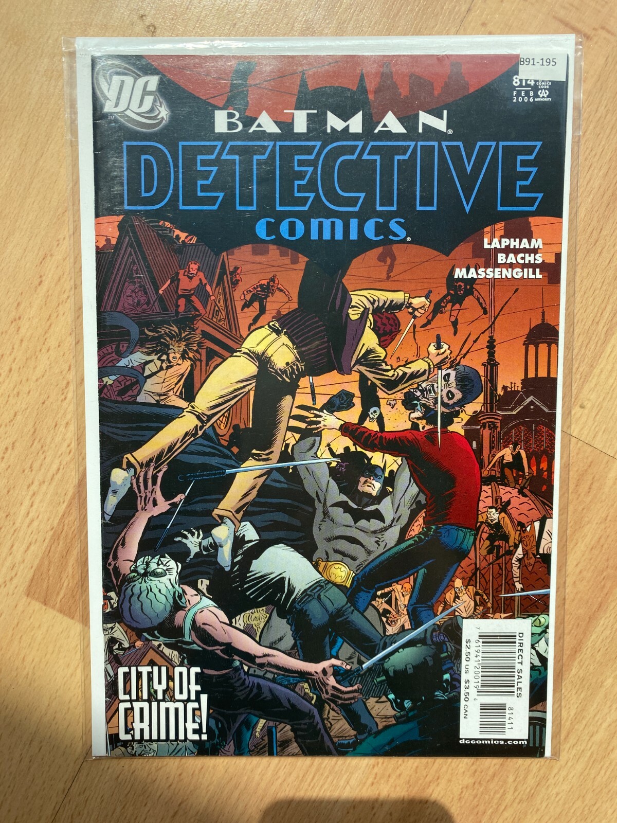 洋書 Batman Detective Comics Deluxe Edition Detective Comics: 80 Years of Batman Deluxe Edition: Various