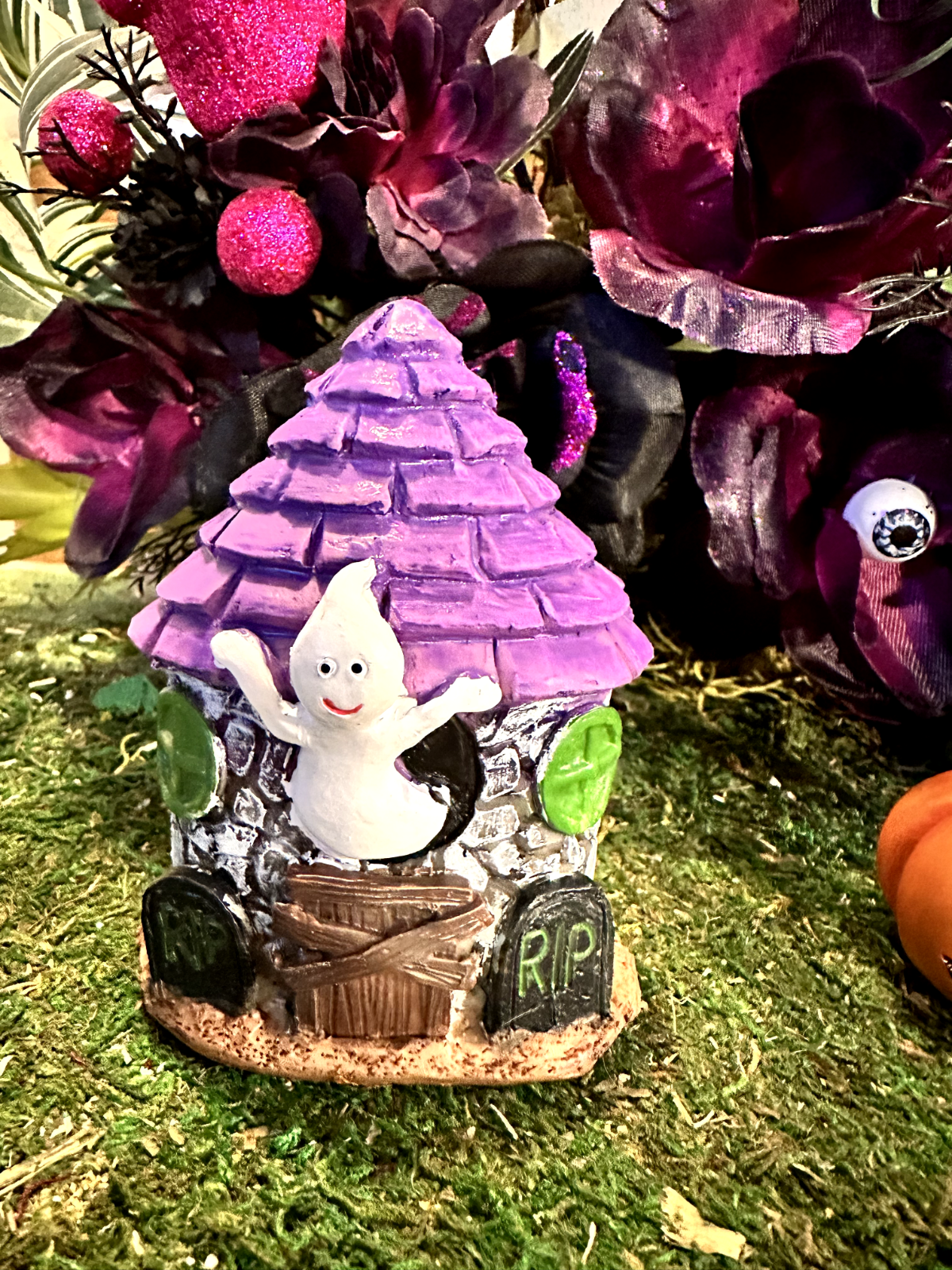NEW! HALLOWEEN Hobbit Fairy Gnome Garden SPOOKY GHOST HOUSE RIP TOMBSTONE