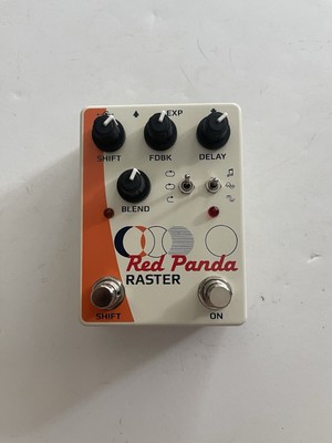 Red Panda Raster V1 Digital Delay / Pitch Shifter Guitar Effect Pedal