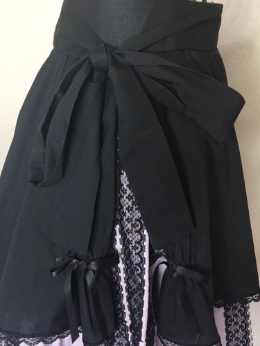 Fashions by Bettye Square Dancing Skirt Layered Lace Bows Purple Black Sz S