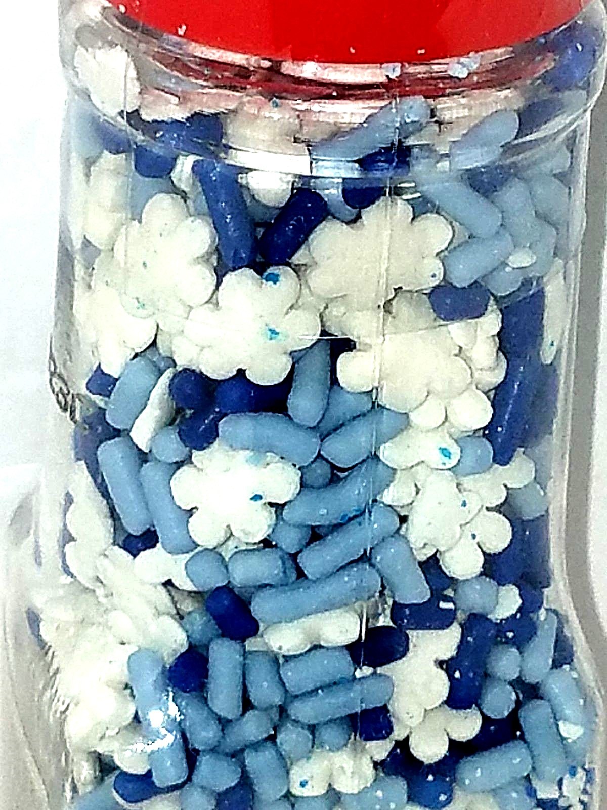 Betty Crocker Sprinkles Candy Snow Flake Mix Blue and White 1.6 ounce Bottle